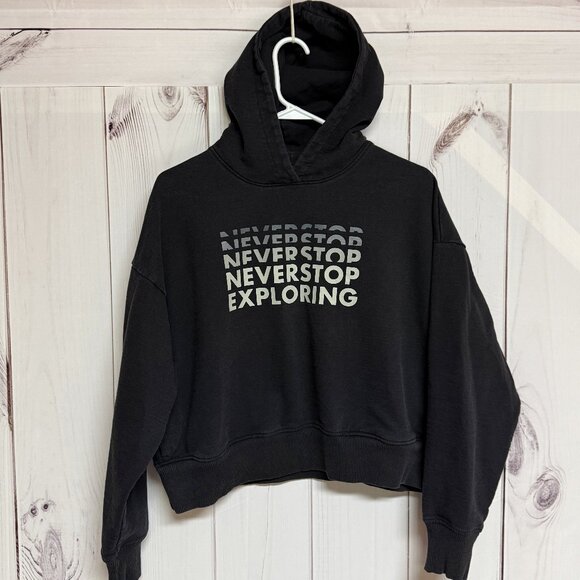 The North Face Cropped Graphic Hoodie Women’s Large Black EUC - Picture 1 of 10